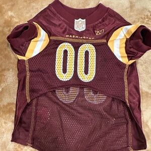NFL Burgundy and Gold Dog Jersey of the Washington Commanders Size Medium